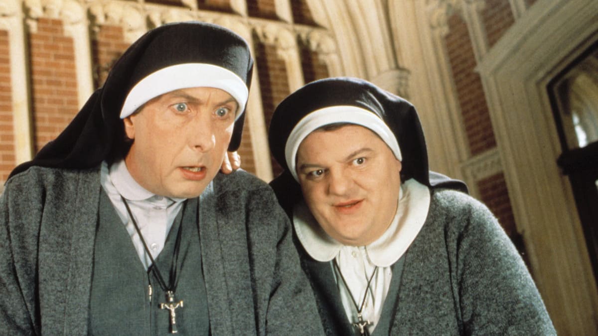 Монахини в бегах 1990 г. (Nuns on the Run)